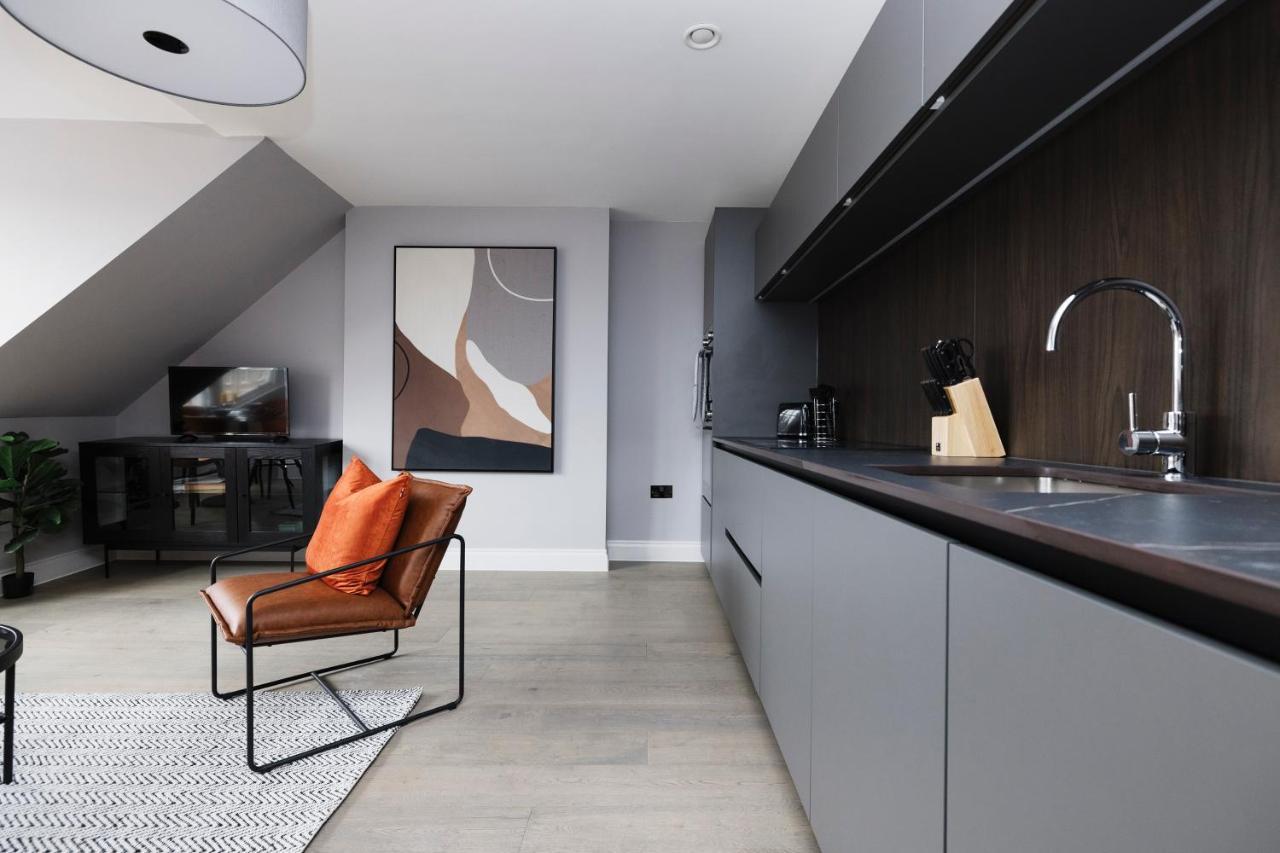 Altido Gorgeous Flat Overlooking Edinburgh Castle Exterior photo